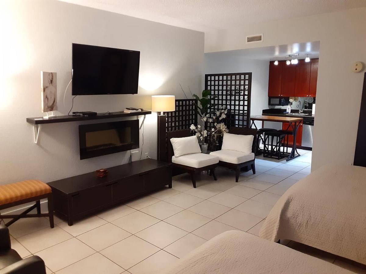 Riverview, Studio 507, Beach Steps Away!+Pool+Wifi 러스킨 외부 사진